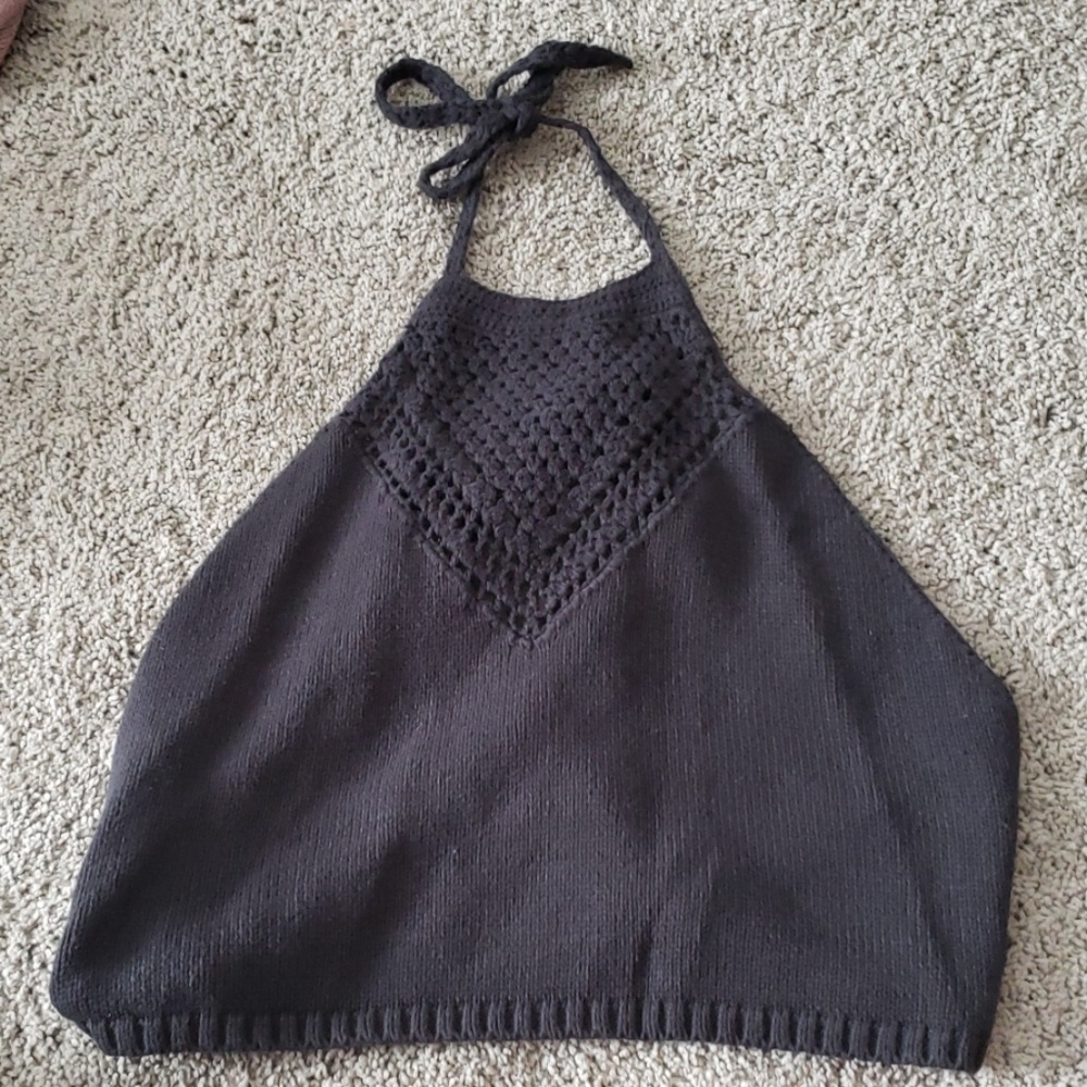 Kendall & Kylie crop top